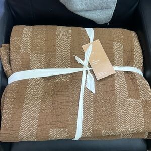 West Elm Full/Queen Quilt